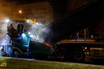 Ночное асфальтирование городских улиц Минска